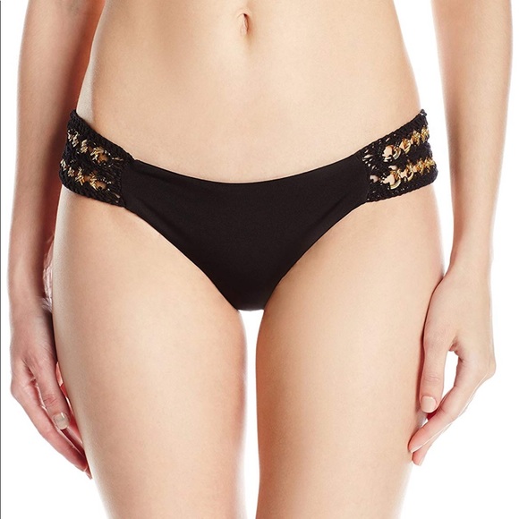 Beach Bunny “Got me in chains” black bikini NWT - Picture 6 of 8